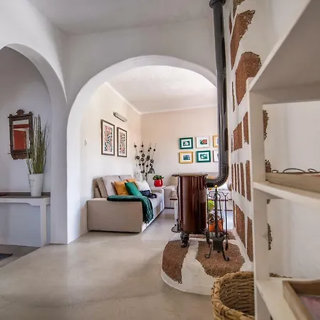Casa Adelina *